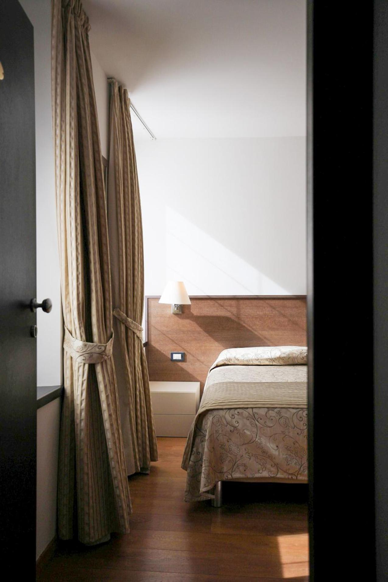 Albergo Antica Locanda Clusone Extérieur photo